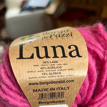 Load image into Gallery viewer, Luna - Wool/Alpaca/Acylic Flamingo Pink 22
