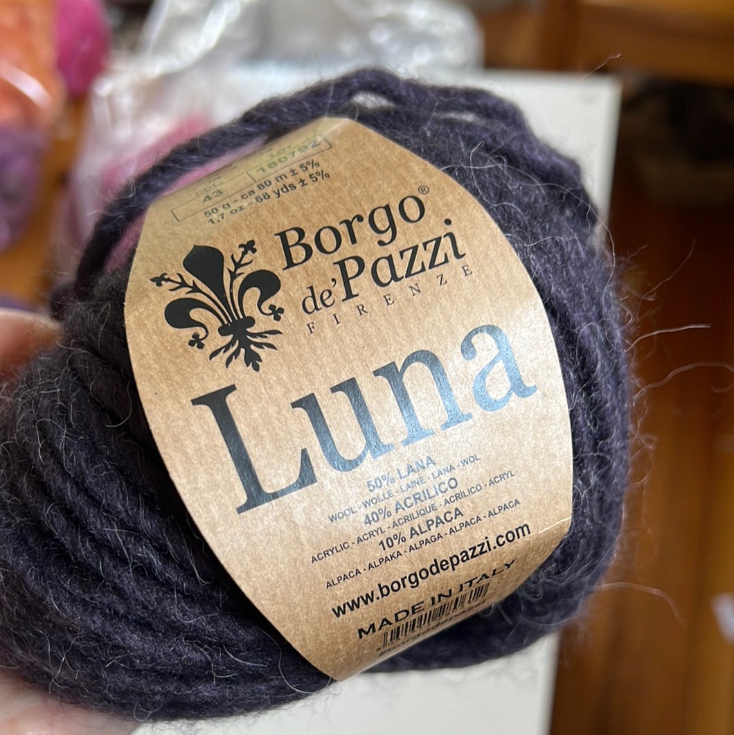 Luna - Wool/Alpaca/Acylic Deep Purple 43