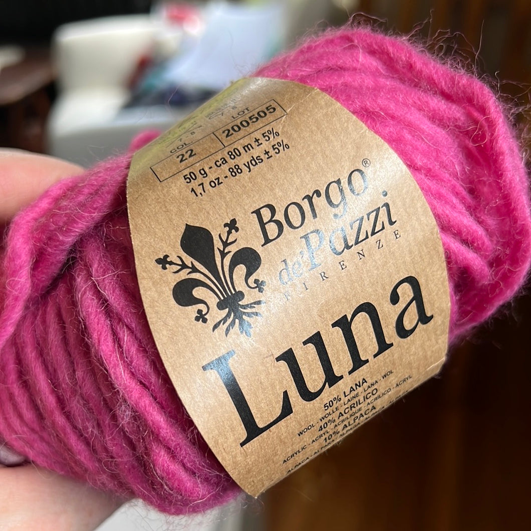Luna - Wool/Alpaca/Acylic Flamingo Pink 22